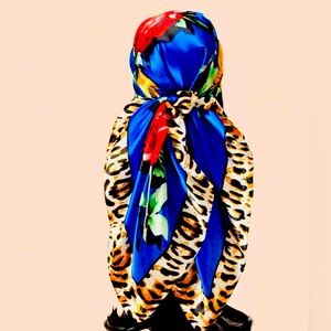 💙New Woman's Sliky Summer Scarf